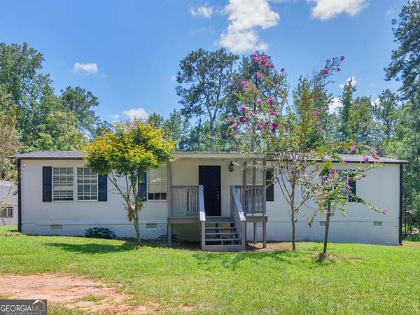 3.6 Acres of Residential Land with Home for Sale in Griffin, Georgia