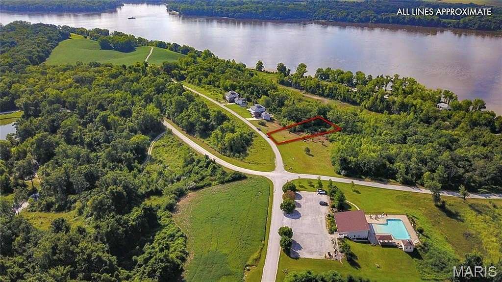 0.61 Acres of Residential Land for Sale in Golden Eagle, Illinois