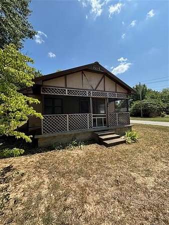 2.17 Acres of Residential Land with Home for Sale in Chelsea, Oklahoma