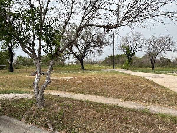 0.24 Acres of Residential Land for Sale in Sinton, Texas
