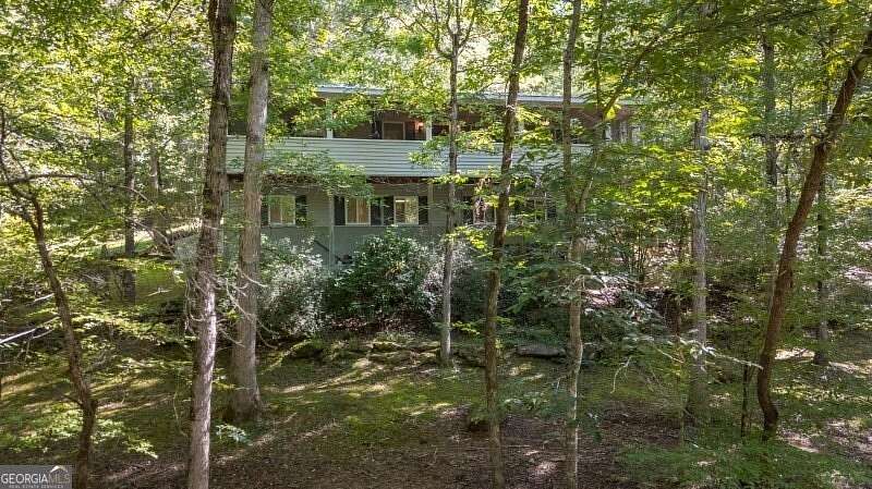 4 Acres of Residential Land with Home for Sale in Cleveland, Georgia