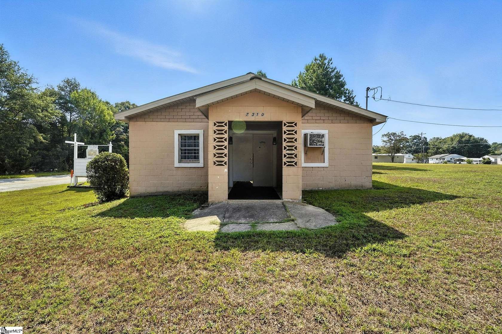 0.8 Acres of Mixed-Use Land for Sale in Pacolet, South Carolina