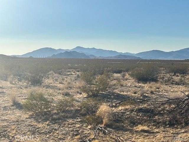 5 Acres of Mixed-Use Land for Sale in Apple Valley, California