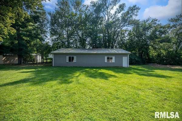 Residential Land for Sale in Manito, Illinois