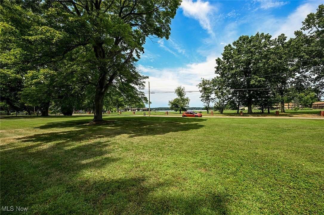 1 Acre of Land for Sale in New Franklin, Ohio