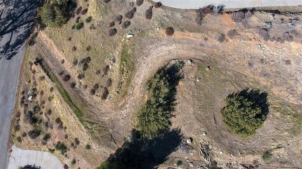 0.36 Acres of Residential Land for Sale in Wofford Heights, California