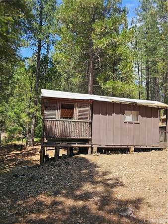 5 Acres of Land for Sale in Oak Run, California