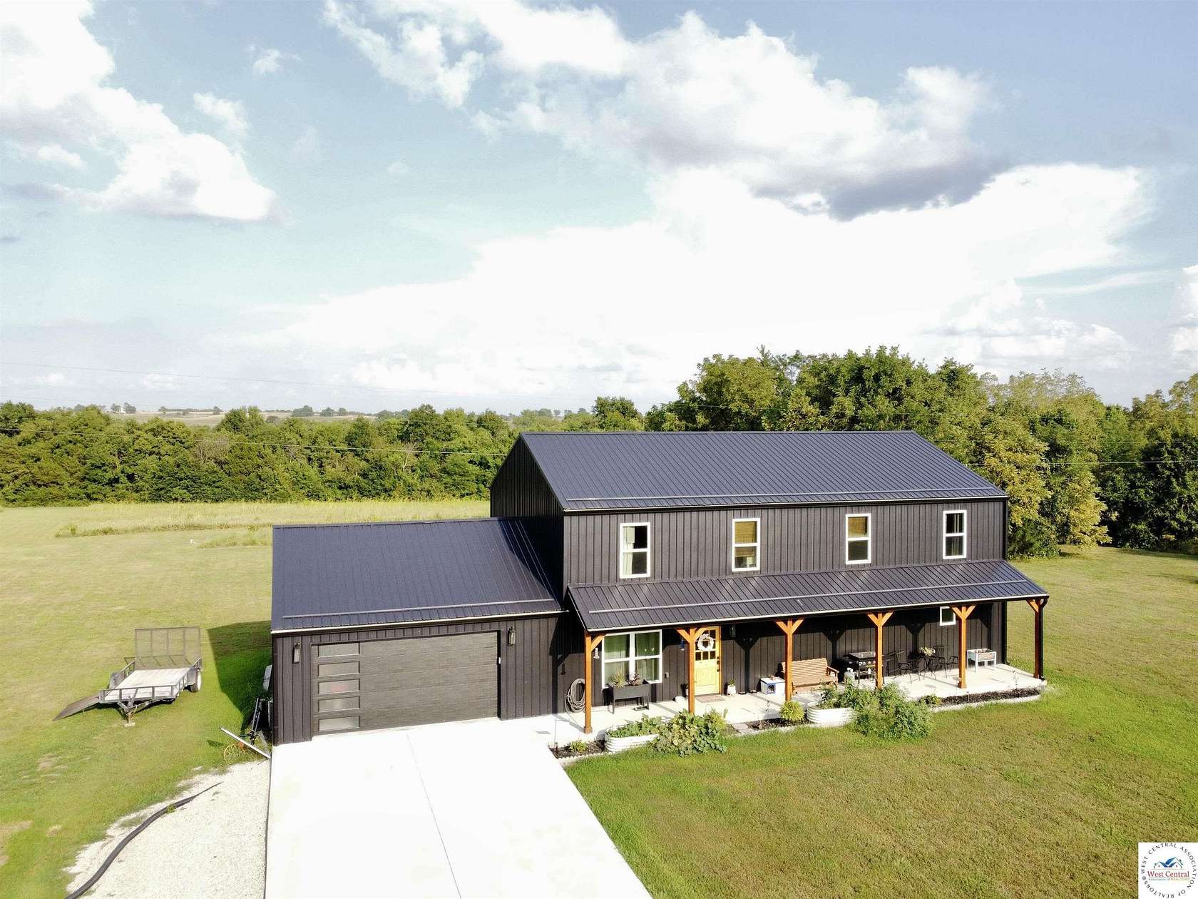 5.7 Acres of Residential Land with Home for Sale in Warsaw, Missouri