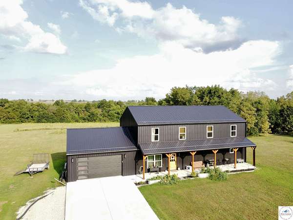 5.7 Acres of Residential Land with Home for Sale in Warsaw, Missouri