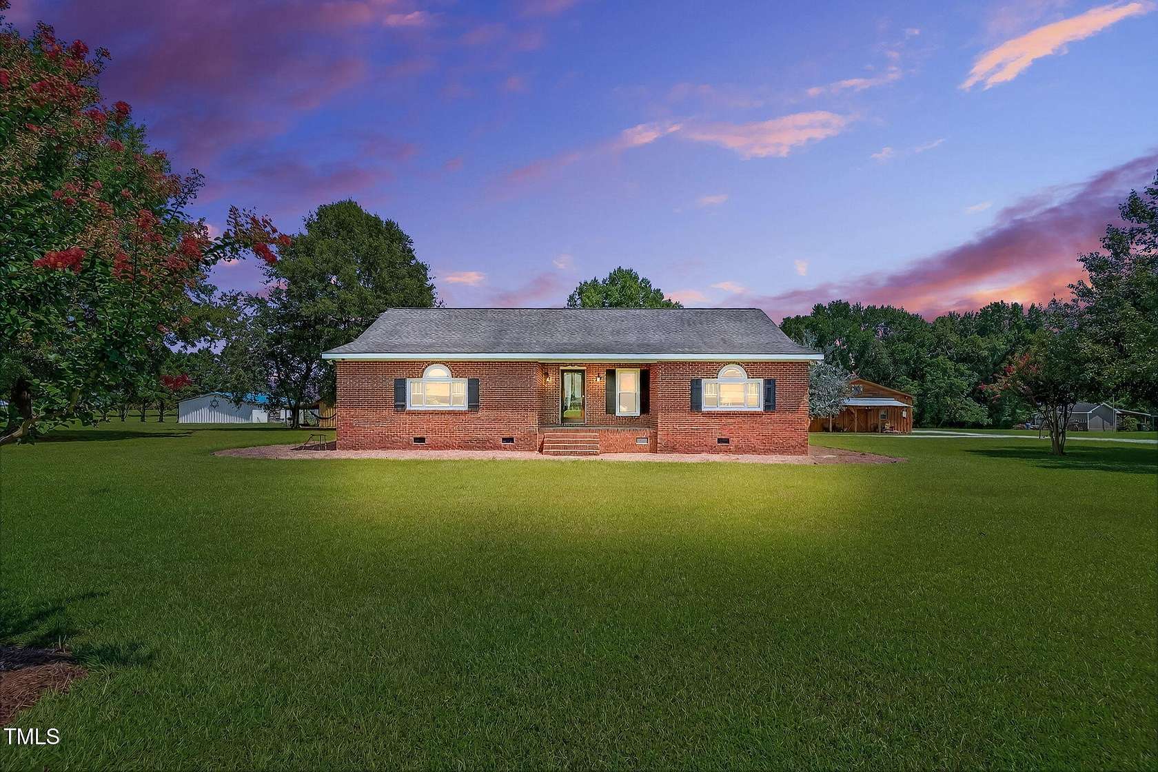 4 Acres of Residential Land with Home for Sale in Benson, North Carolina