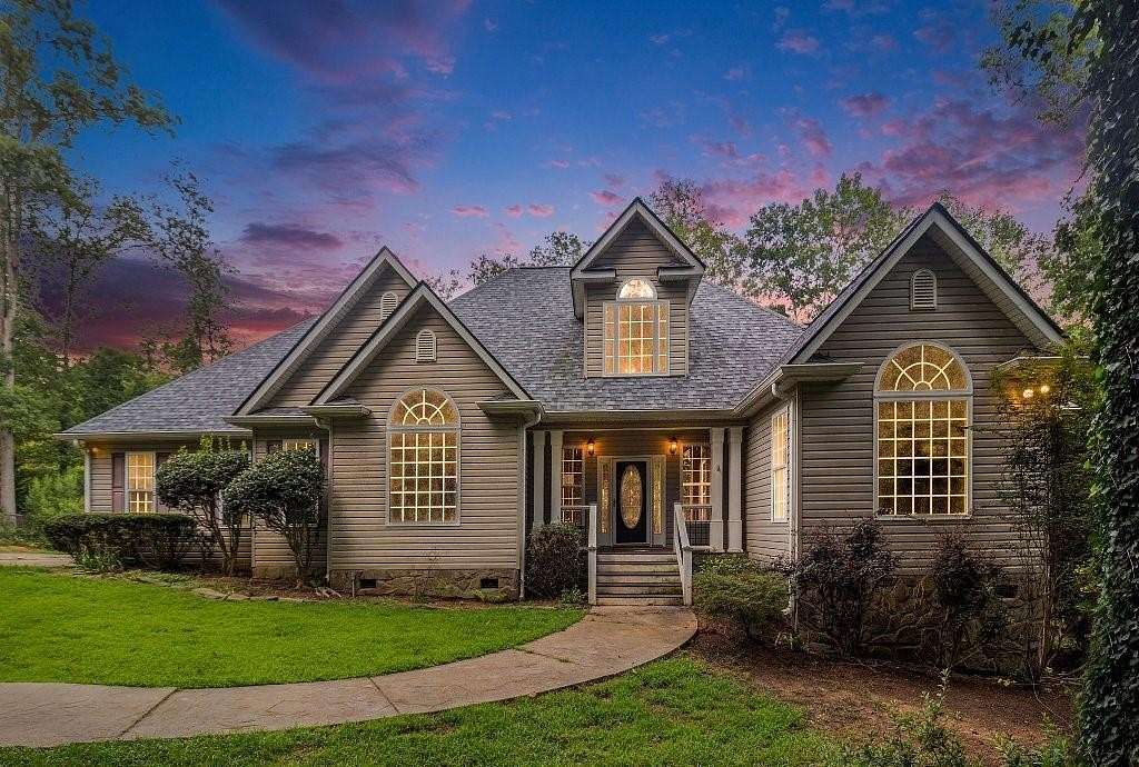 5 Acres of Residential Land with Home for Sale in Douglasville, Georgia