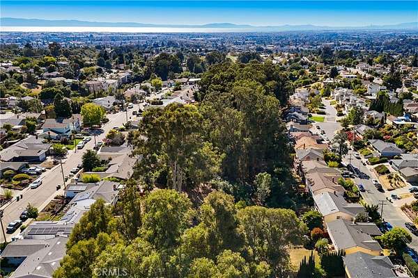 1.18 Acres of Land for Sale in Hayward, California