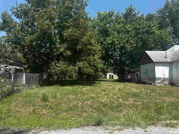 0.19 Acres of Residential Land for Sale in Mount Vernon, Illinois