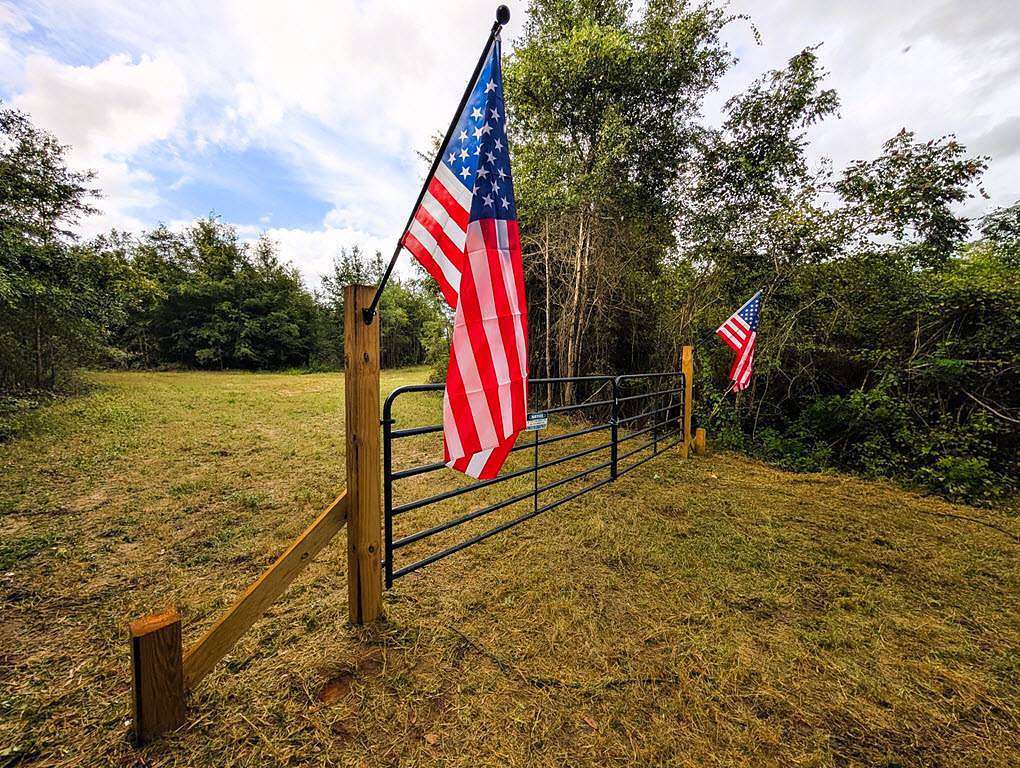 12.9 Acres of Land for Sale in Gordon, Alabama