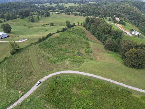 5 Acres of Residential Land for Sale in Smithville, Tennessee