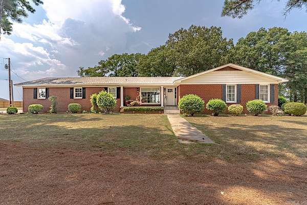 3.39 Acres of Residential Land with Home for Sale in Lake City, Arkansas