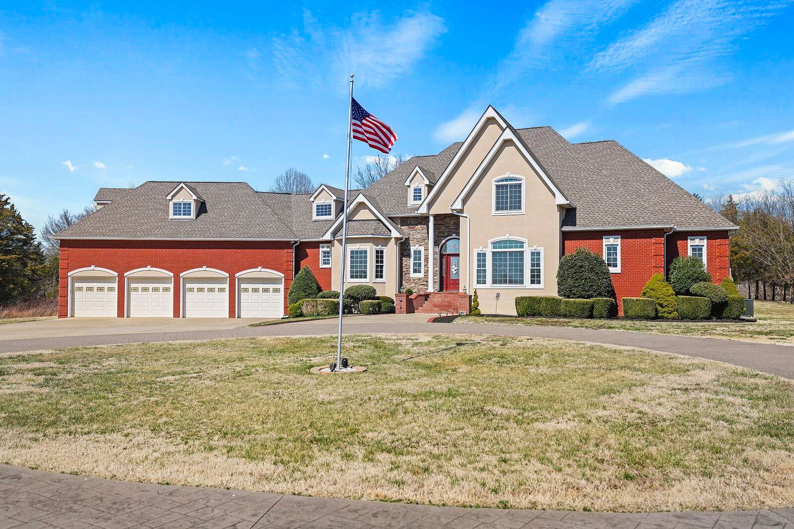 11.2 Acres of Land with Home for Sale in Portland, Tennessee