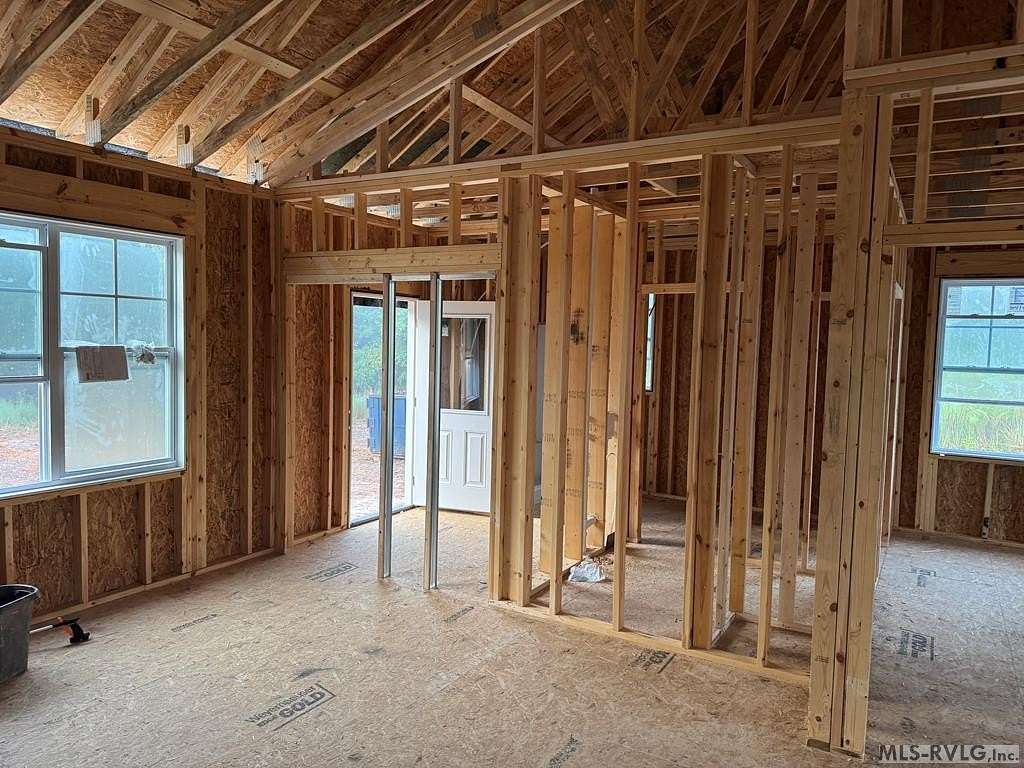 2.74 Acres of Residential Land with Home for Sale in Lawrenceville, Virginia