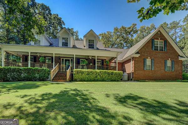 5.32 Acres of Residential Land with Home for Sale in Covington, Georgia