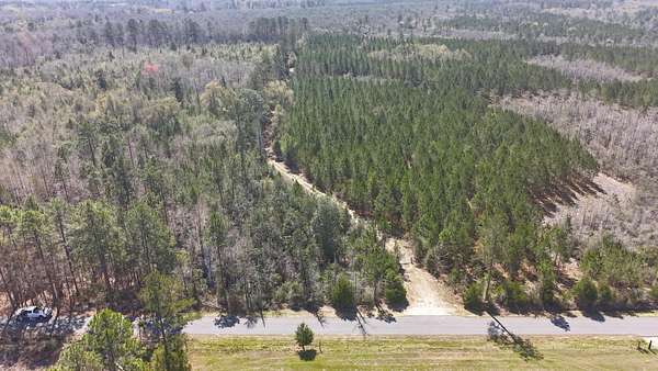 143 Acres of Recreational Land for Sale in Caryville, Florida