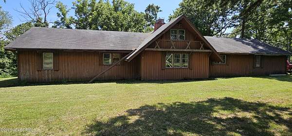 229 Acres of Land with Home for Sale in Vienna, Missouri