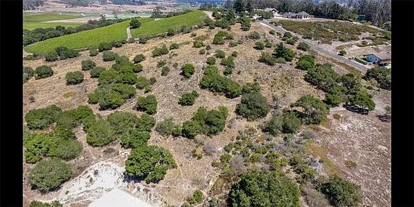 10 Acres of Land for Sale in Lompoc, California