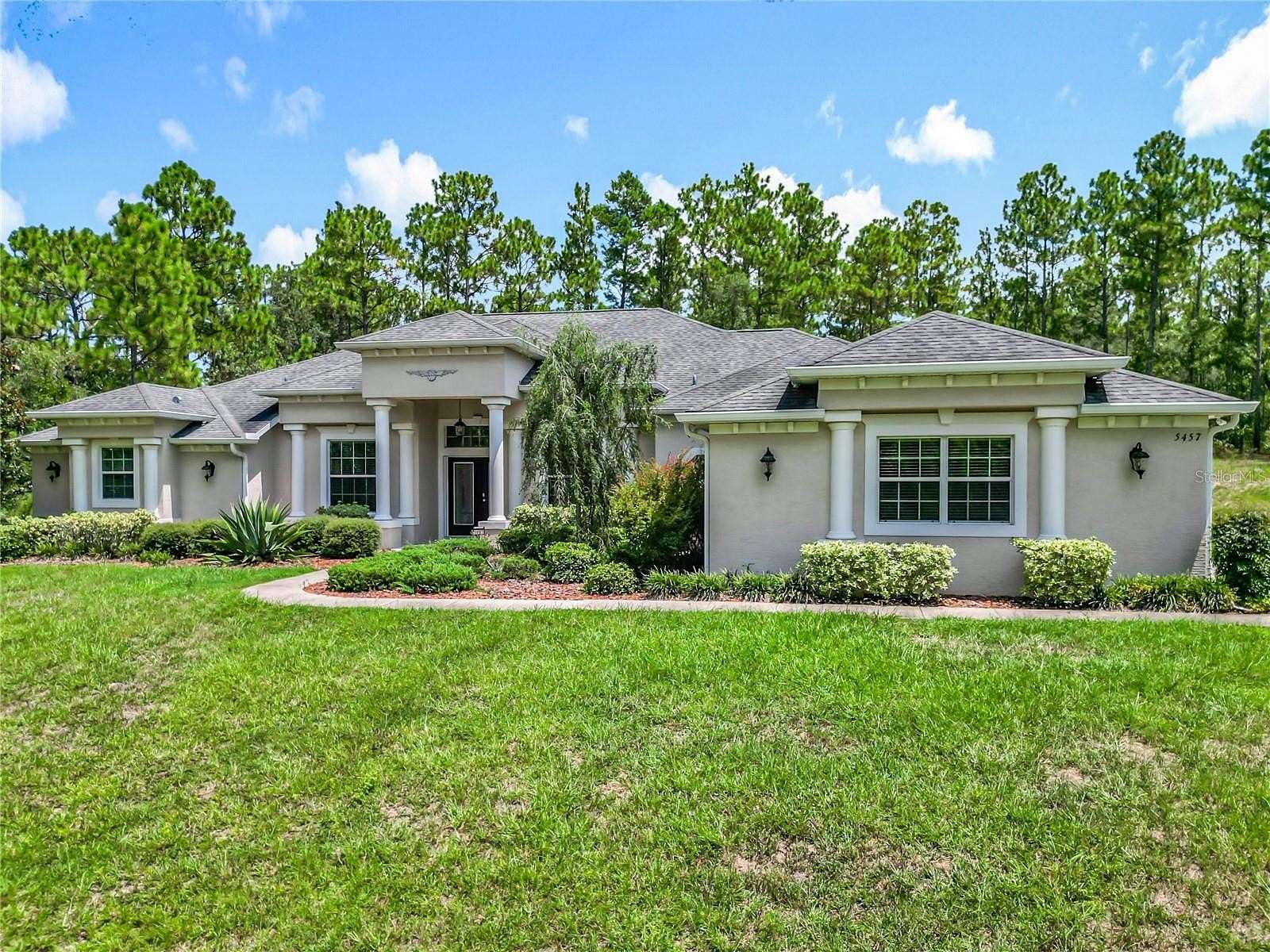 5.64 Acres of Residential Land with Home for Sale in Beverly Hills, Florida