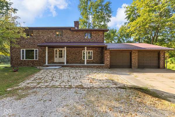 34.5 Acres of Land with Home for Sale in Shelburn, Indiana