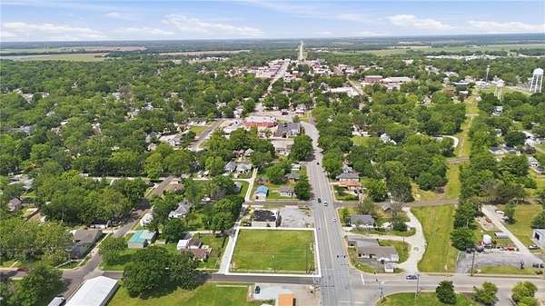 0.49 Acres of Commercial Land for Sale in Iola, Kansas