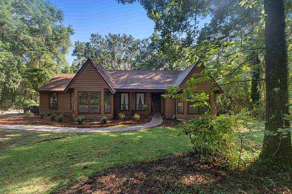 1.59 Acres of Residential Land with Home for Sale in Tallahassee, Florida