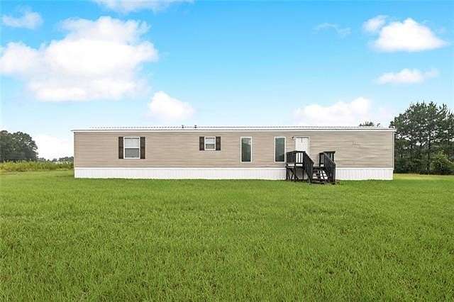 2.57 Acres of Residential Land with Home for Sale in Franklinton, Louisiana