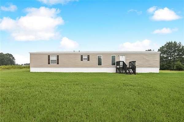 2.57 Acres of Residential Land with Home for Sale in Franklinton, Louisiana