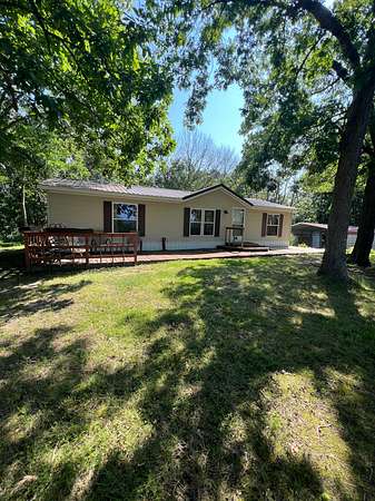 20 Acres of Land with Home for Sale in Newtown, Missouri