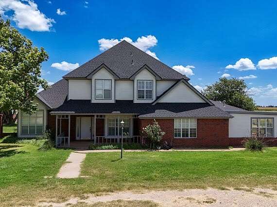 2.49 Acres of Residential Land with Home for Sale in Idalou, Texas