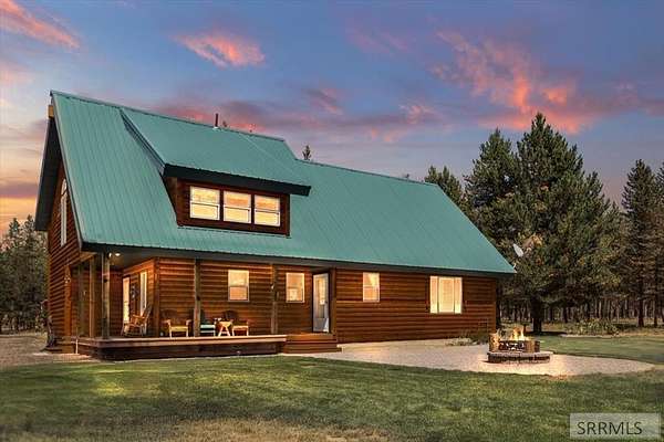 2.8 Acres of Residential Land with Home for Sale in Island Park, Idaho