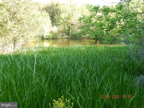 19.3 Acres of Land with Home for Sale in Pipersville, Pennsylvania
