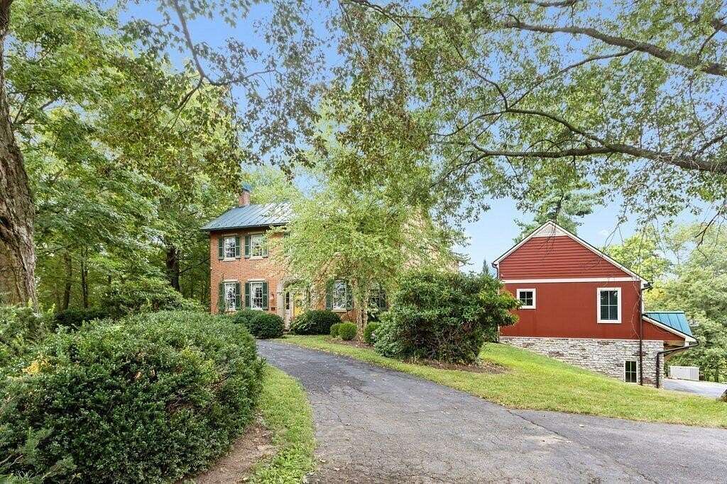 12 Acres of Land with Home for Sale in Canal Winchester, Ohio
