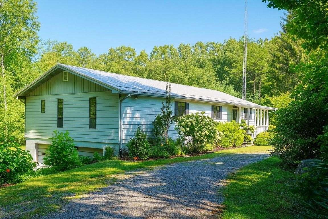 3.5 Acres of Residential Land with Home for Sale in Brevard, North Carolina