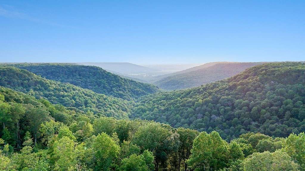 9.12 Acres of Residential Land for Sale in Monteagle, Tennessee