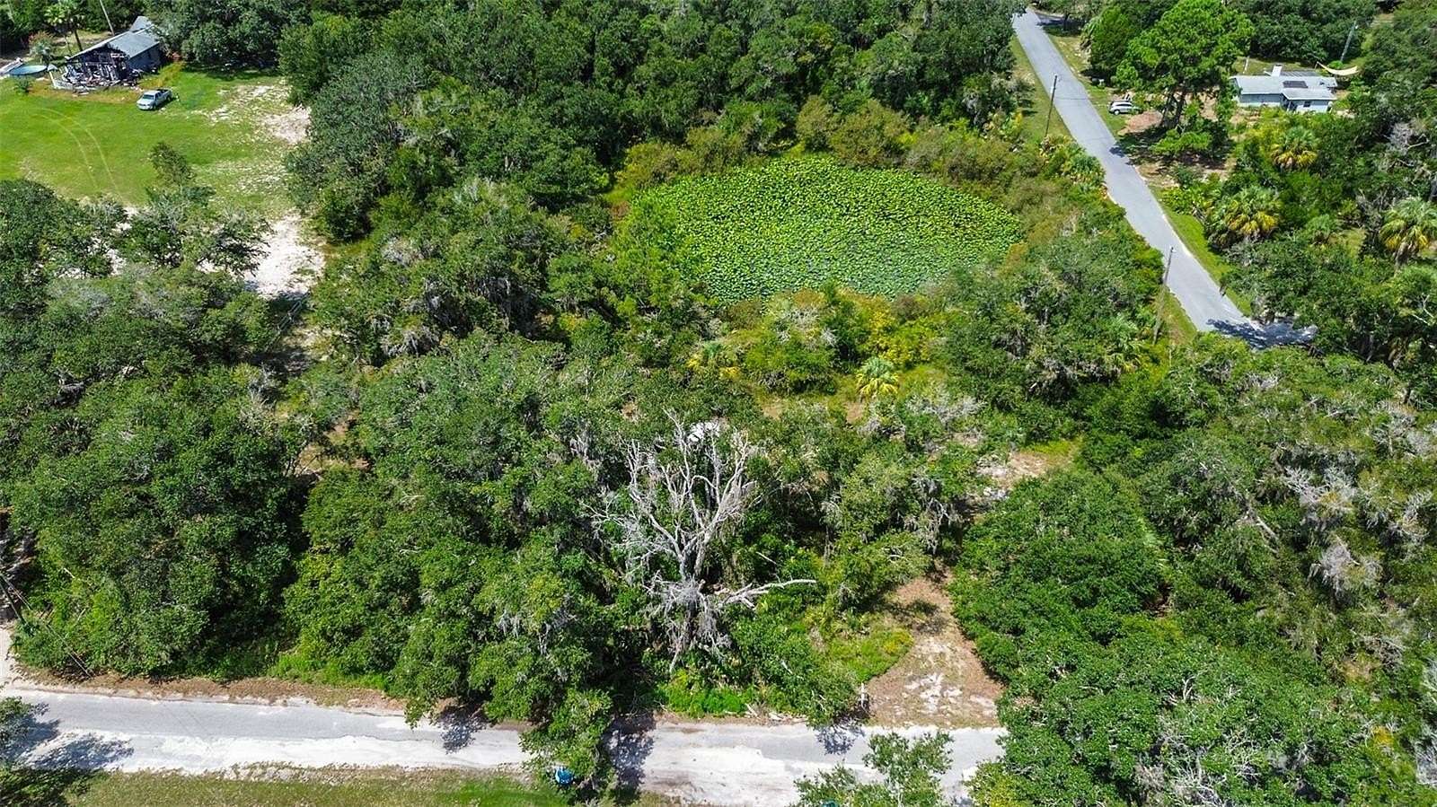 2 Acres of Land for Sale in Crystal River, Florida