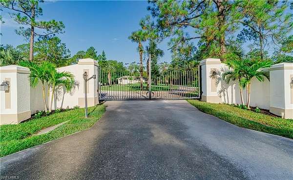 2.5 Acres of Residential Land with Home for Sale in Naples, Florida