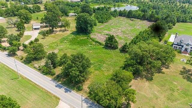 2.5 Acres of Residential Land for Sale in Owasso, Oklahoma