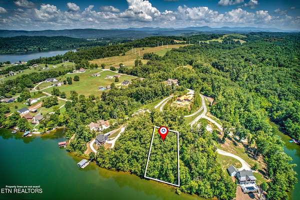 0.5 Acres of Residential Land for Sale in Harriman, Tennessee