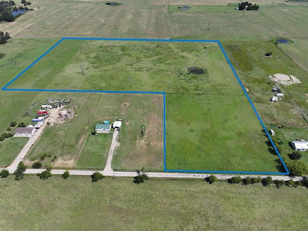 2.43 Acres of Residential Land for Sale in Mabank, Texas