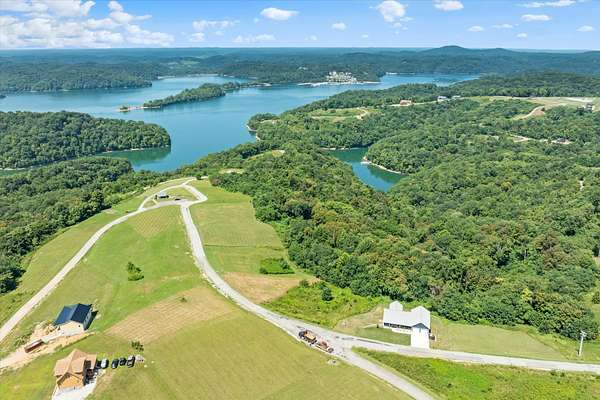 1.37 Acres of Residential Land for Sale in Hilham, Tennessee