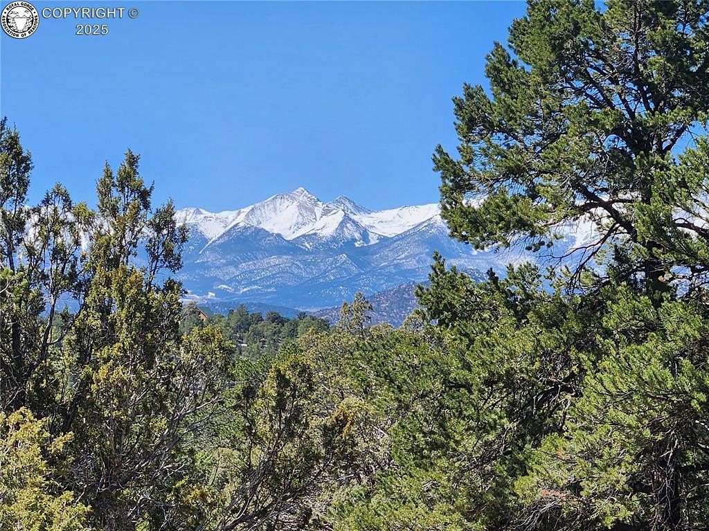 5.4 Acres of Land for Sale in Cotopaxi, Colorado