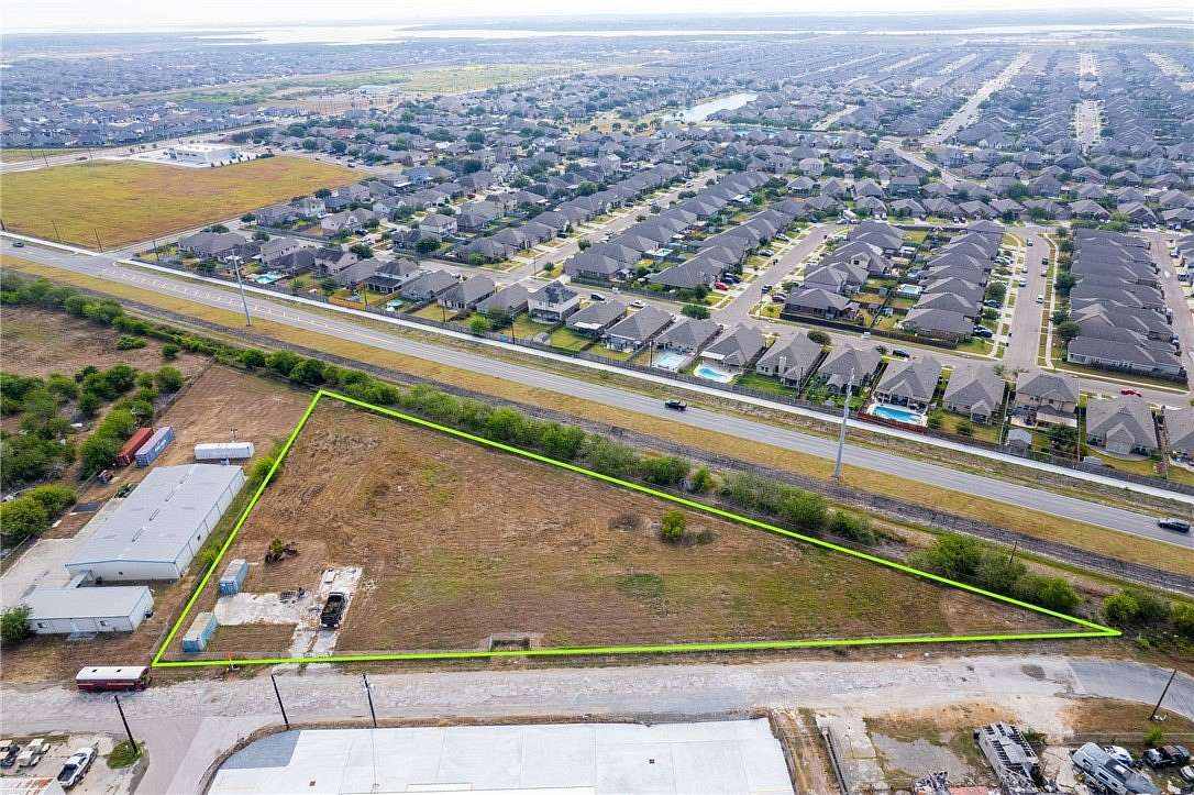 1.16 Acres of Mixed-Use Land for Sale in Corpus Christi, Texas