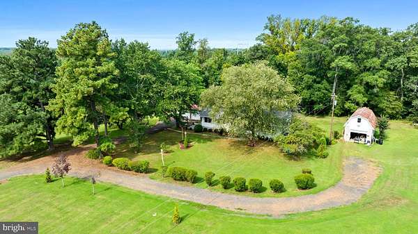 5.48 Acres of Land with Home for Sale in Accokeek, Maryland