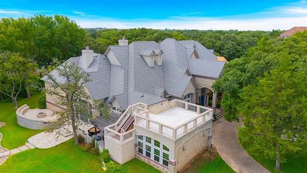 3 Acres of Residential Land with Home for Sale in Southlake, Texas