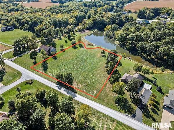 2.5 Acres of Residential Land for Sale in Cantrall, Illinois